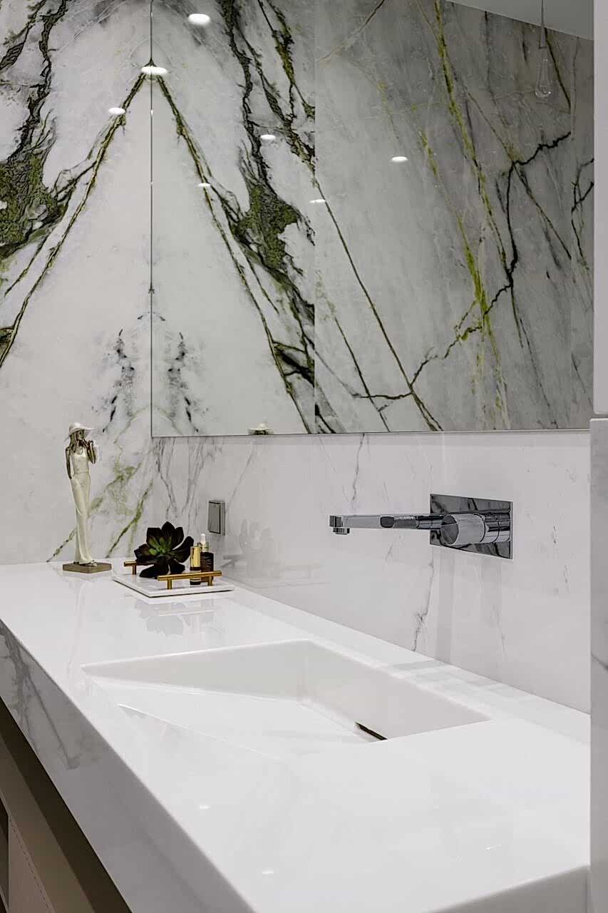 Как выбрать плитку для ванной: экспертный гид, который избавит от ошибок на годы вперёд